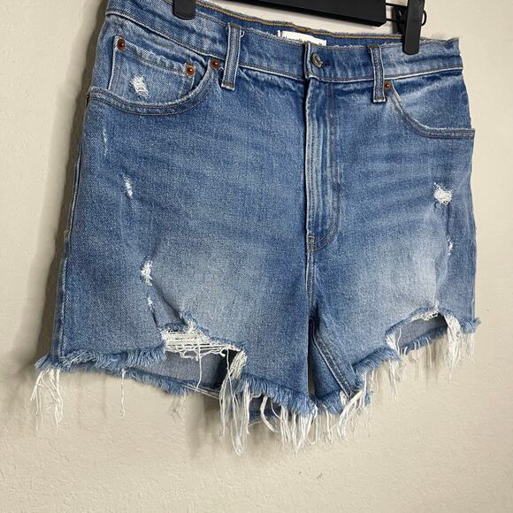 Abercrombie The 4” Mom Short High Rise Cutoff Denim Shorts - Size 29/8 - Picture 2 of 5